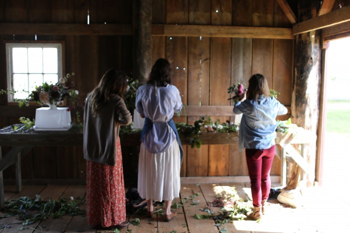 Amy Merrick insegna alle ragazze di Foret